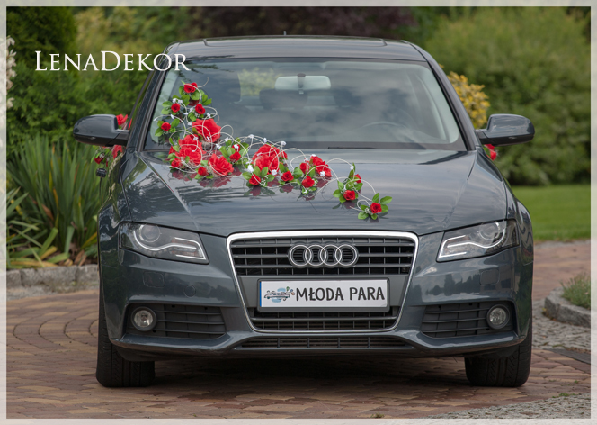 ROSA - kwiatowa dekoracja na samochód